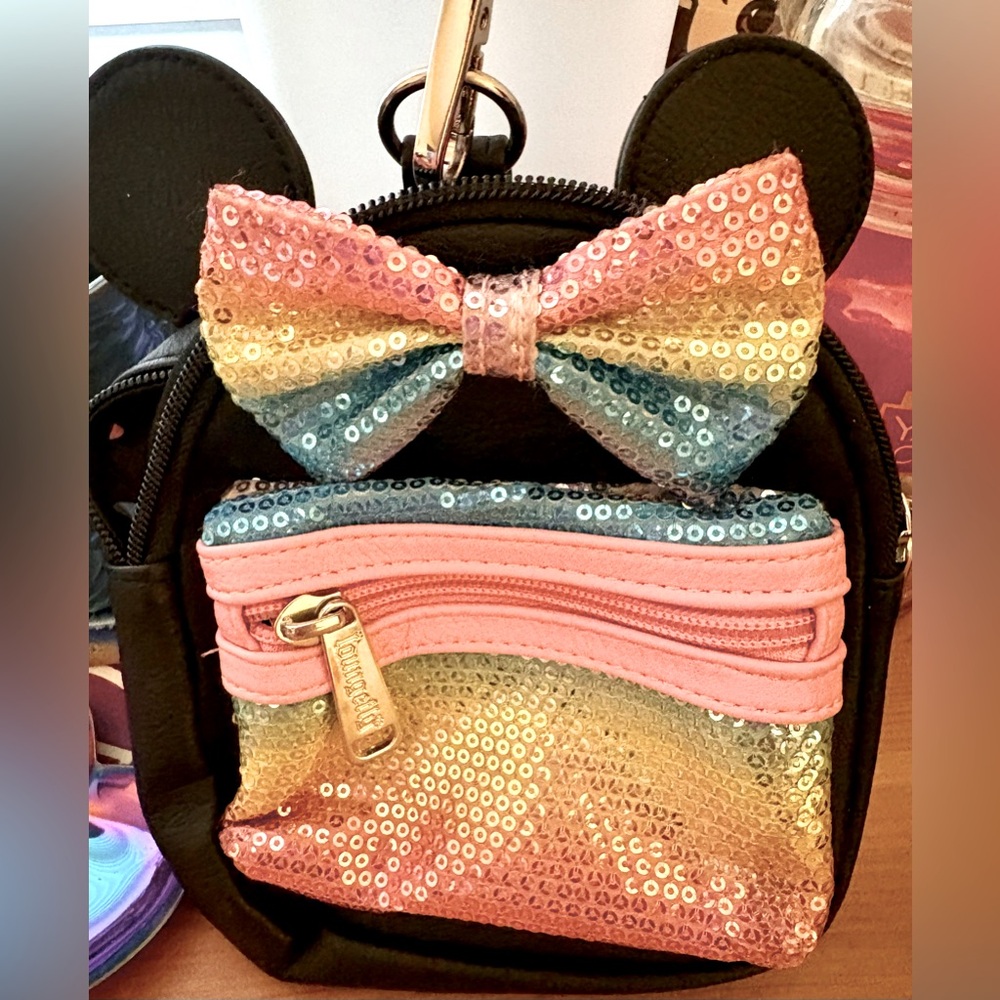 EUC darling loungefly mini Sequin mouse bag. Pink yellow & blue sequins ⭐️